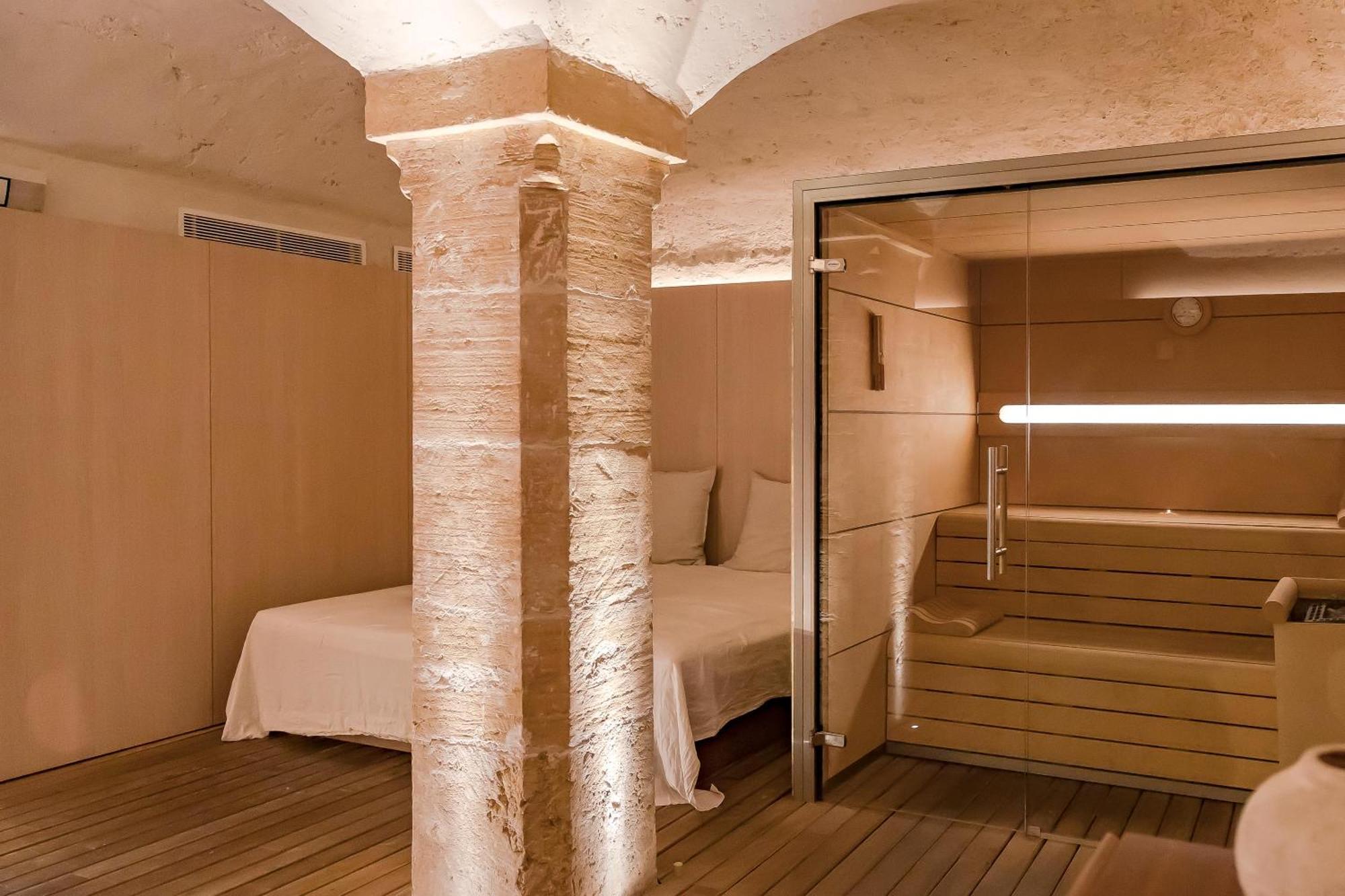 CONVENT DE LA MISSIO HOTEL • PALMA DE MALLORCA • 5⋆ SPAIN • RATES FROM €312